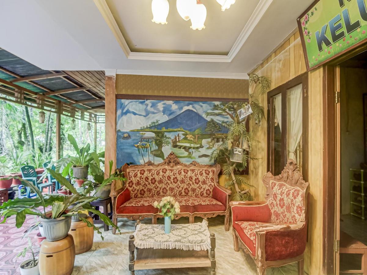 Oyo 90988 Tangkoko Jungle Homestay Rinondoran Extérieur photo